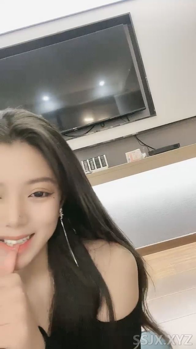 [1V/782M]奶球 - 直播大秀